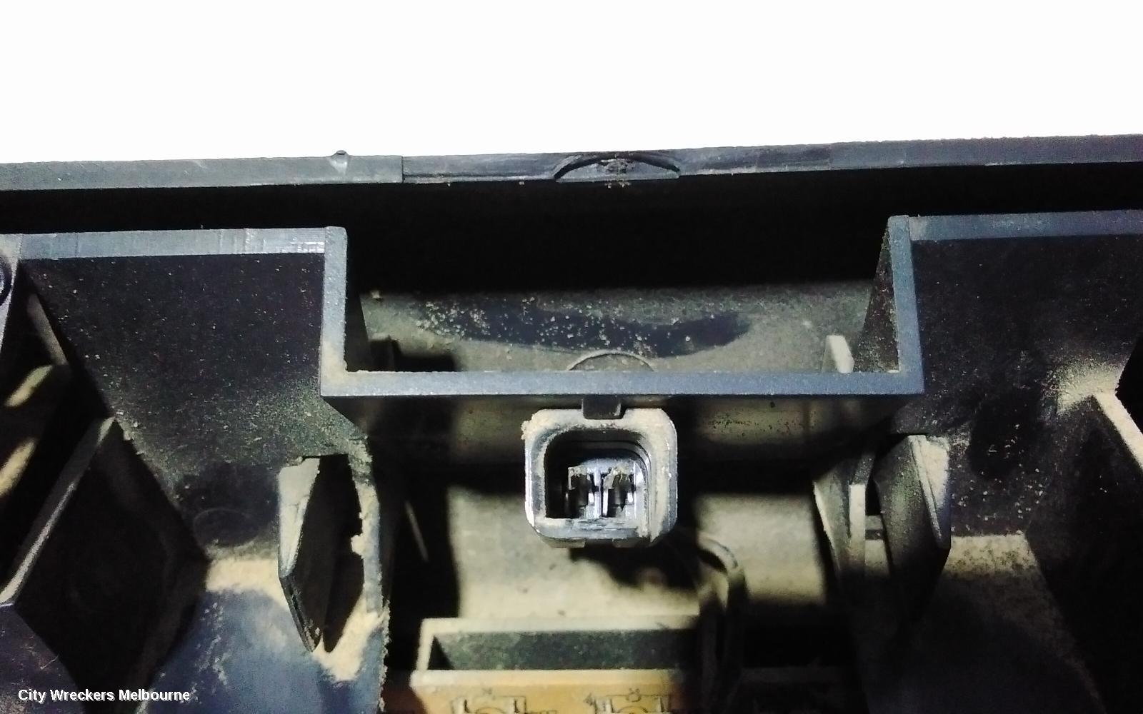 HOLDEN BARINA HIGH LEVEL STOPLIGHT, XC COMBO VAN 03/2001 - 09/2011