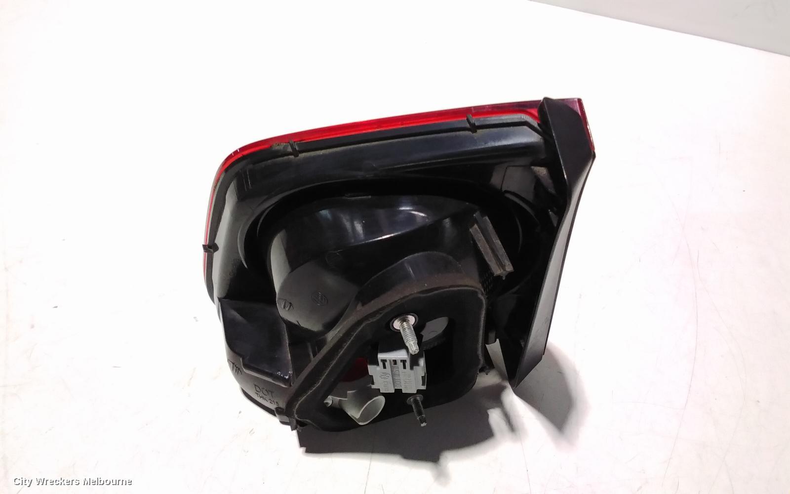 VOLKSWAGEN TIGUAN REAR GARNISH, TAILGATE LAMP (LH SIDE), 5N, 05/2008 - 06/2011