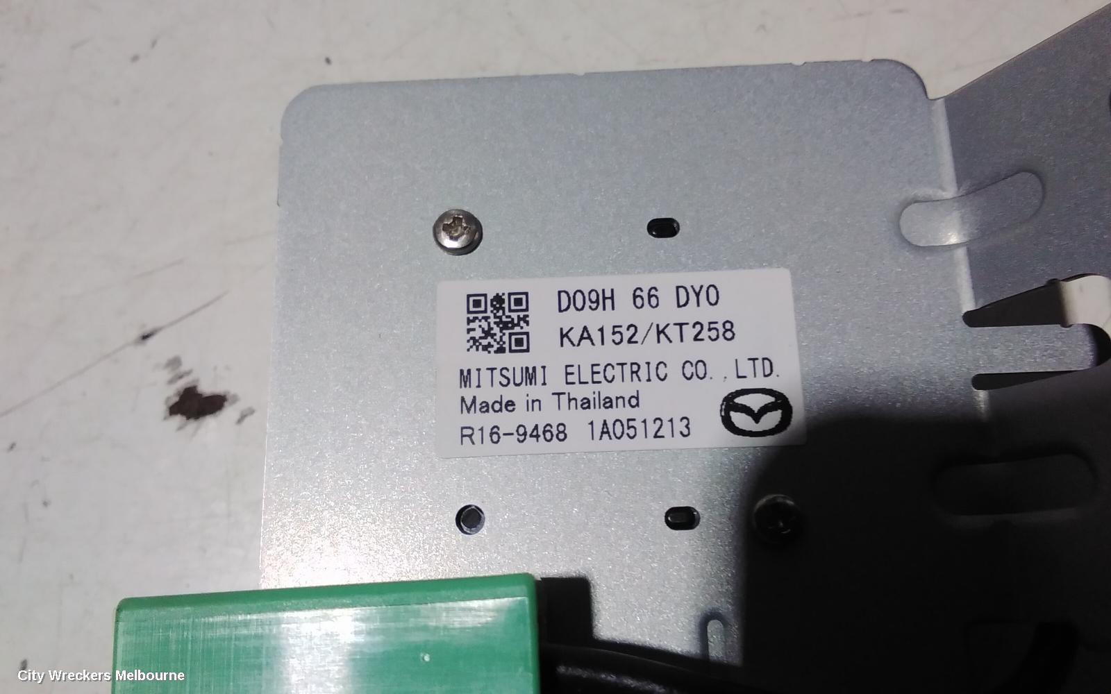 MAZDA CX3 RADIO/CD/DVD/SAT/TV, DISPLAY UNIT, 7IN TOUCHSCREEN, DK, 03/2015 - 02/2022