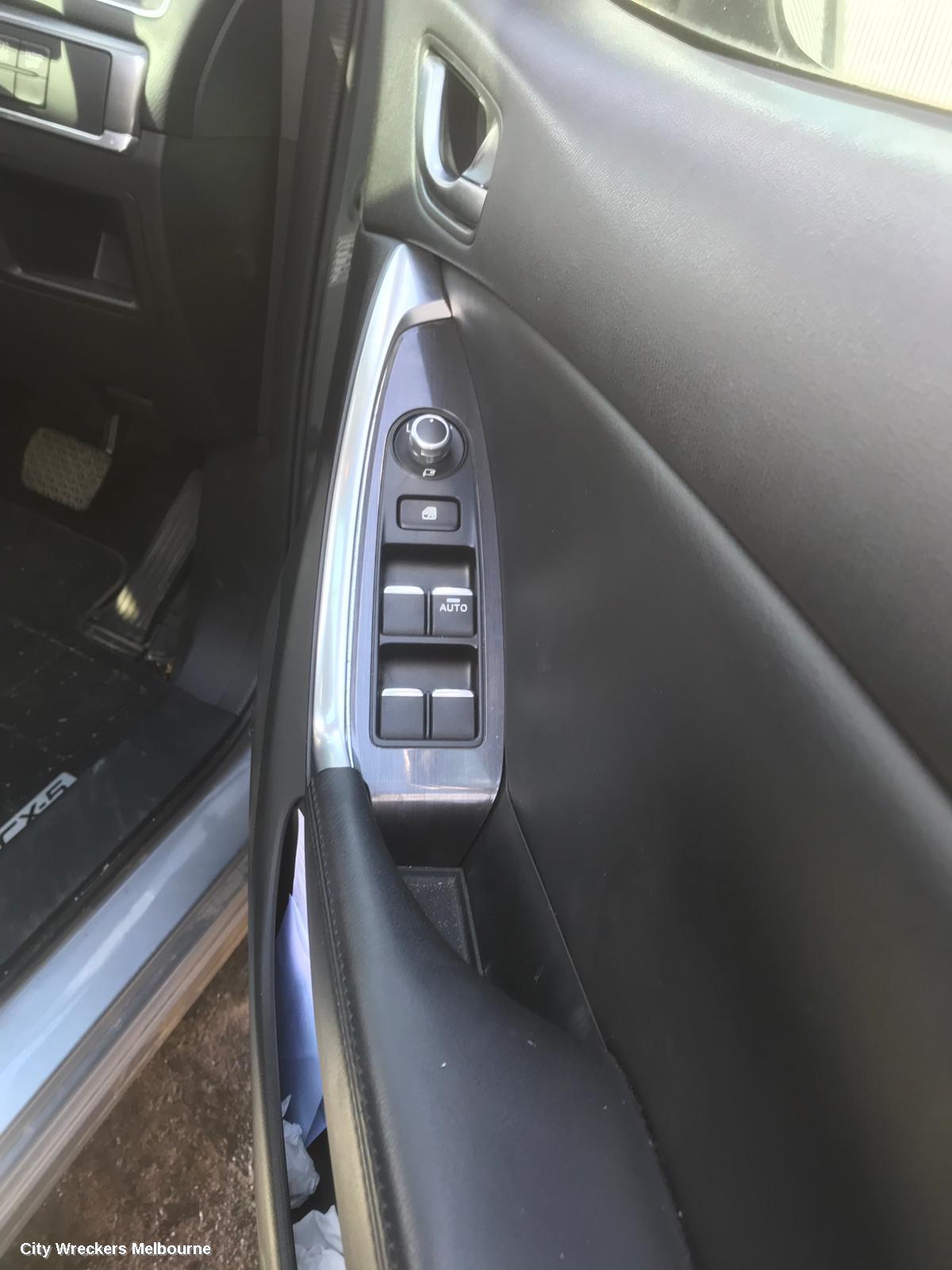 MAZDA CX5 COMPLETE VEHICLE, KE, WAGON, 02/2012 - 12/2016