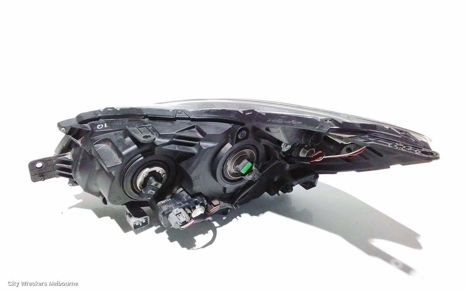 SUBARU XV RIGHT HEADLAMP, G4X, HALOGEN, BLACK INSERT TYPE, 08/2014 - 04/2017