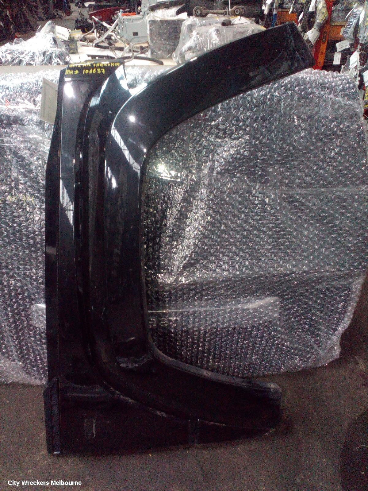 JEEP CHEROKEE RIGHT GUARD, KK, 02/2008 - 10/2012