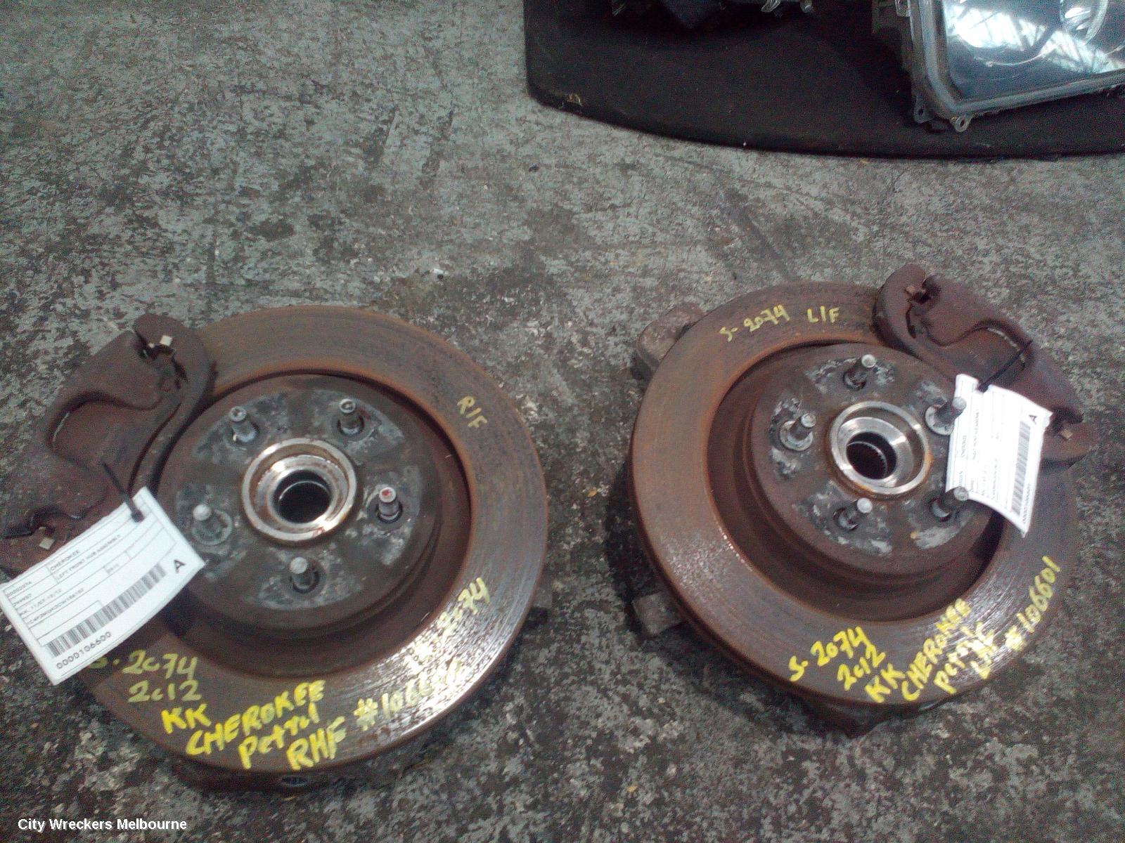 JEEP CHEROKEE LEFT FRONT HUB ASSEMBLY, KK, 11/2007 - 10/2012