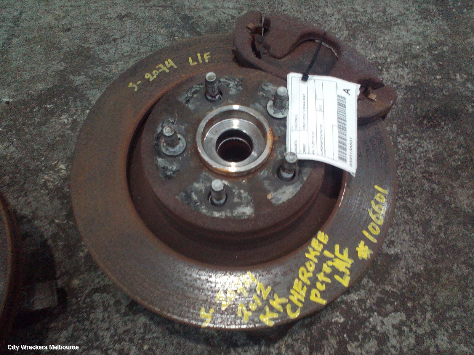 JEEP CHEROKEE RIGHT FRONT HUB ASSEMBLY, KK, 11/2007 - 10/2012